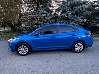 2017 Hyundai Solaris II, синий, 1150000 рублей, вид 4