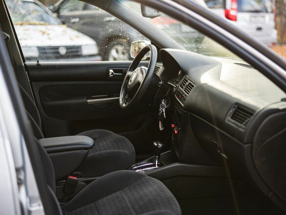 2000 Volkswagen Bora I, серебристый, 350000 рублей - вид 10