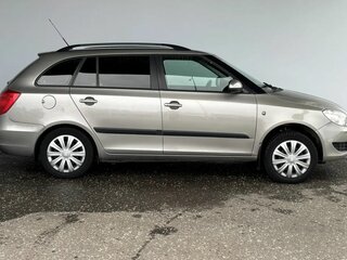 2010 Skoda Fabia II Рестайлинг, серый, 360000 рублей, вид 4