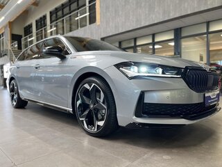 2026 Skoda Superb IV, серебристый, 5215005 рублей, вид 1