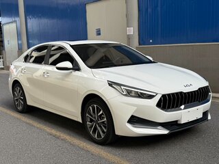 2022 Kia K3 II (China Market) Рестайлинг, белый, 1130000 рублей, вид 3