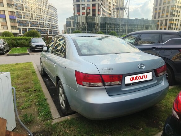2007 Hyundai Sonata V (NF), серый, 840000 рублей - вид 1