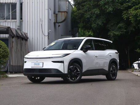 2026 Toyota bZ3X 50 kWh, белый, 2400000 рублей, вид 2