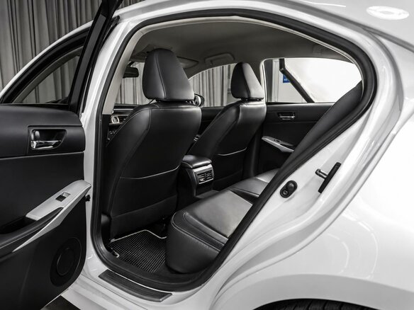 2013 Lexus IS 250 III, белый, 2099000 рублей - вид 16