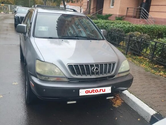 2002 Lexus RX 300 I, серебристый, 650000 рублей - вид 1