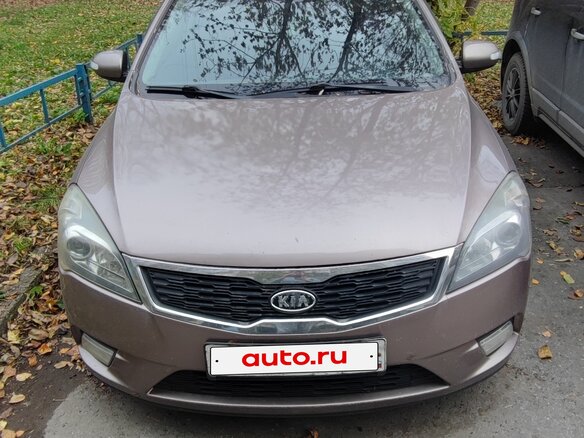 2010 Kia Ceed I Рестайлинг, бежевый, 600000 рублей