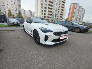 2018 Kia Stinger I, белый, 1820000 рублей, вид 4