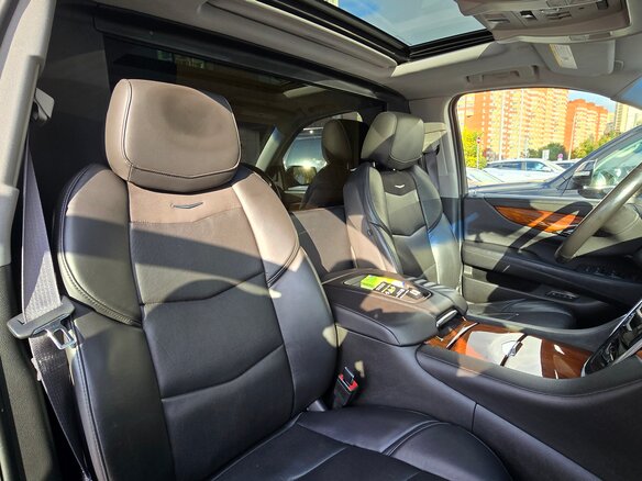 2014 Cadillac Escalade IV, чёрный - вид 17