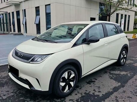 2026 BYD Dolphin 44.9 kWh I, белый, 1570000 рублей, вид 1