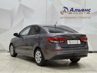 2015 Kia Rio III Рестайлинг, серый, 1050000 рублей, вид 5