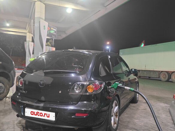 2005 Mazda 3 I (BK), чёрный, 320000 рублей - вид 6