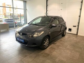Mazda 2 II (DE)