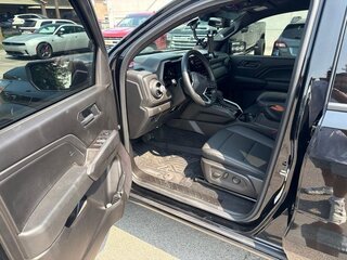 2026 Chevrolet Colorado III, чёрный, 6467772 рублей, вид 5
