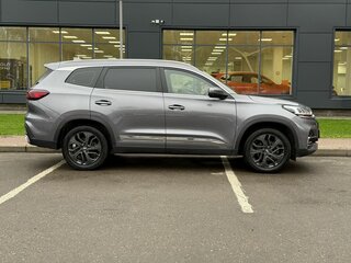 2023 Chery Tiggo 8 I Рестайлинг, серый, 2200000 рублей, вид 4