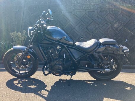 2021 Honda CMX 1100 Rebel, чёрный, 1077000 рублей, вид 1