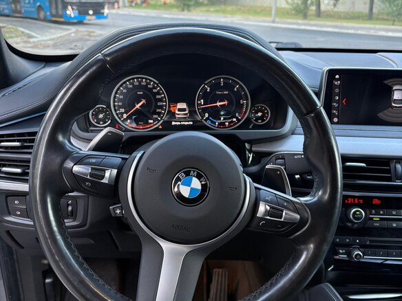 2019 BMW X6 30d II (F16), серый, 4100000 рублей - вид 10