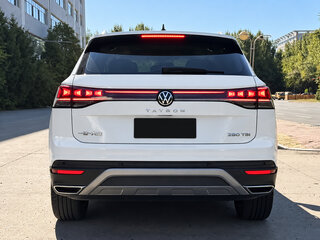 2023 Volkswagen Tayron I Рестайлинг, белый, 2345000 рублей, вид 5