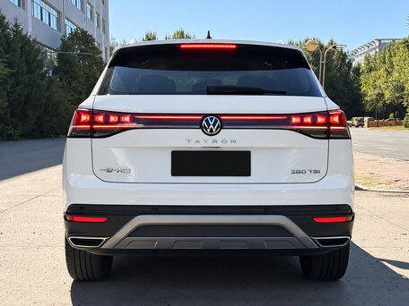 2023 Volkswagen Tayron I Рестайлинг, белый, 2345000 рублей, вид 5