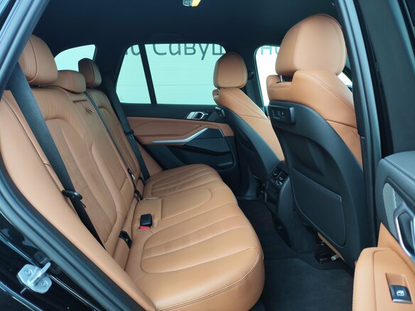 2021 BMW X5 30d IV (G05/G18), чёрный, 6499000 рублей - вид 24