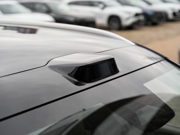 2026 Zeekr 8X 70 kWh, чёрный, 11999900 рублей - вид 34