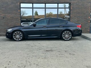 2017 BMW 5 серии 530d xDrive VII (G30/G31/G38), синий, 3390000 рублей, вид 2