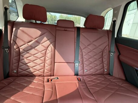 2024 BMW X5 Long 30Li IV (G05/G18) Рестайлинг, синий, 7700000 рублей, вид 5