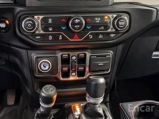 2021 Jeep Wrangler IV (JL), серый, 5387006 рублей - вид 12