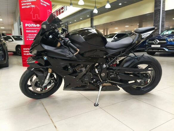 2022 BMW S 1000 RR, чёрный, 1770000 рублей - вид 1