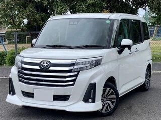 2022 Toyota Roomy I Рестайлинг, белый, 980000 рублей, вид 1