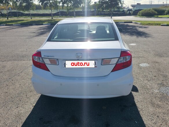 2012 Honda Civic IX, белый, 1050000 рублей - вид 14