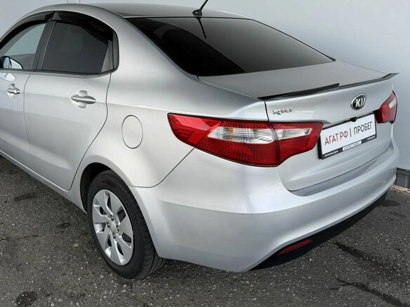 2013 Kia Rio III, серебристый, 760000 рублей - вид 22