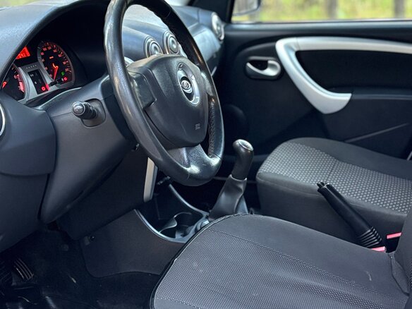 2013 Lada (ВАЗ) Largus I, белый - вид 7