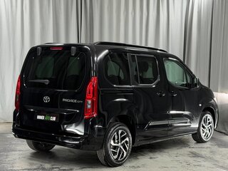 2026 Toyota ProAce City L1 I Рестайлинг, чёрный, 4900000 рублей, вид 4