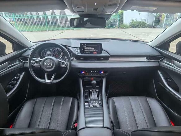 2023 Mazda 6 Atenza III (GJ) Рестайлинг 2, красный, 1640000 рублей - вид 13