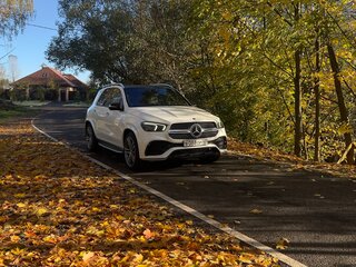 2021 Mercedes-Benz GLE 350 II (V167), белый, 5800000 рублей, вид 3