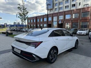 2023 Hyundai Elantra VII (CN7) Рестайлинг, белый, 1720000 рублей, вид 5