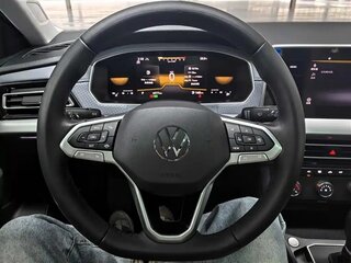 2023 Volkswagen Lavida III Рестайлинг, чёрный, 1175000 рублей, вид 3