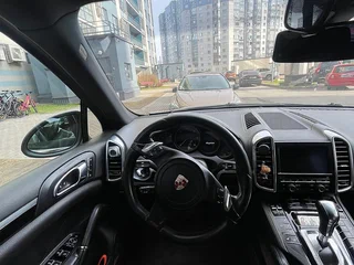 2013 Porsche Cayenne Diesel II (958), чёрный, 2499000 рублей, вид 2