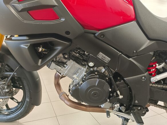 2014 Suzuki V-Strom 1000, красный, 630000 рублей - вид 17