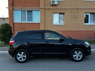 2011 Nissan Qashqai I Рестайлинг, чёрный, 830000 рублей, вид 4