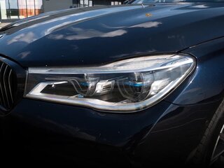 2017 BMW 7 серии Long 750Li xDrive VI (G11/G12), чёрный, 3000000 рублей, вид 5