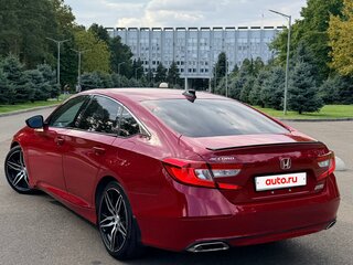 2020 Honda Accord X Рестайлинг, красный, 2150000 рублей, вид 4