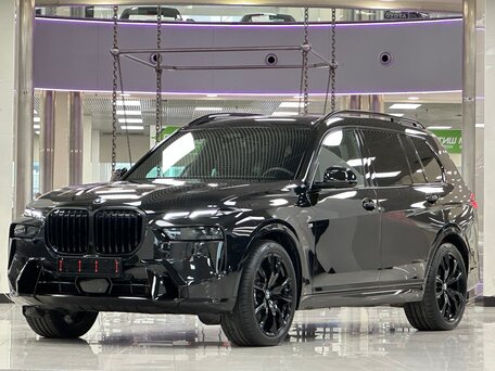 2026 BMW X7 40d I (G07) Рестайлинг, чёрный, 15990000 рублей, вид 5