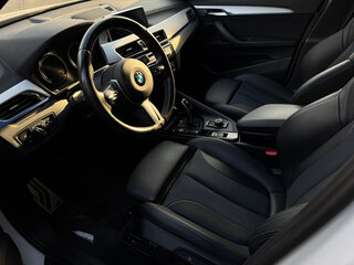 2020 BMW X1 20i xDrive II (F48) Рестайлинг, белый, 3090000 рублей, вид 3