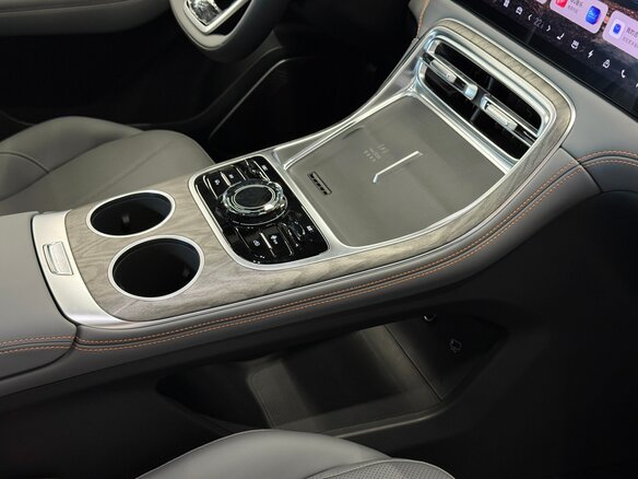 2026 Geely Galaxy M7, чёрный - вид 20