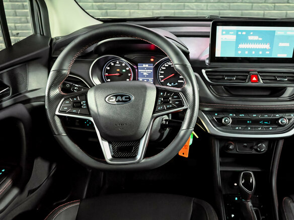 2024 JAC JS3, серый, 1480000 рублей - вид 17