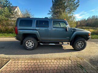 2005 Hummer H3, серый, 1350000 рублей, вид 2