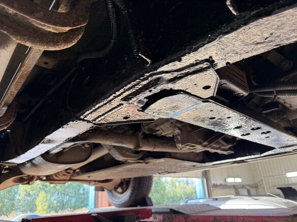 2005 Nissan Pathfinder III, чёрный - вид 18