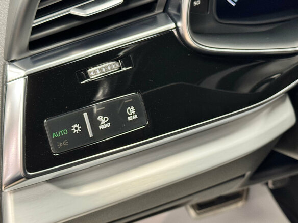 2021 Audi Q7 45 TDI II (4M) Рестайлинг, чёрный, 6100000 рублей - вид 18