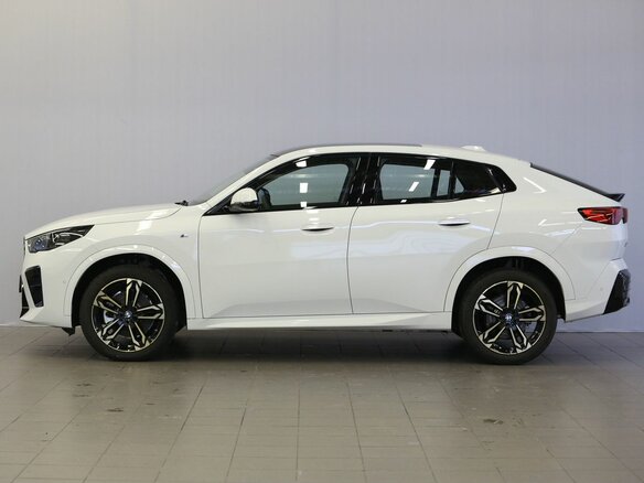 2024 BMW X2 xDrive25i II (U10), белый, 5197000 рублей - вид 11